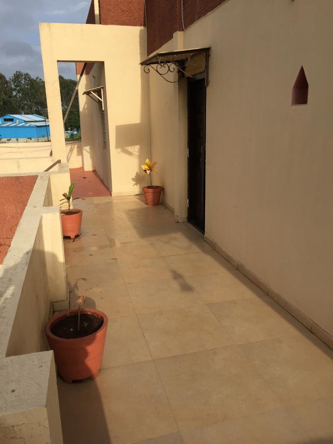 Mtdc Approved Mohiniraj Guest House Насик Экстерьер фото